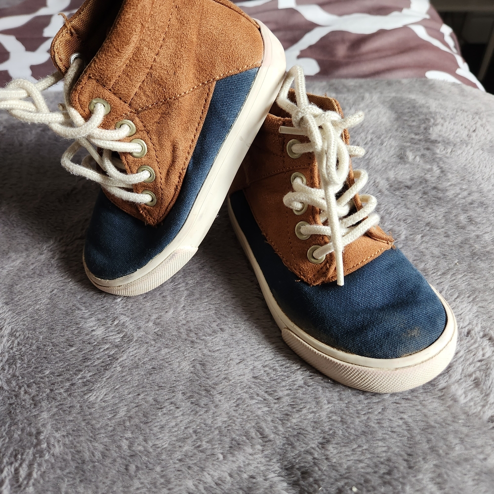 Old Navy Brown and Blue Kids Sneakers